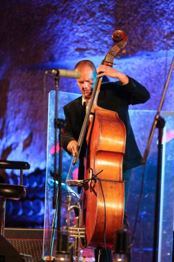 Adam Kawonczyk Quartet