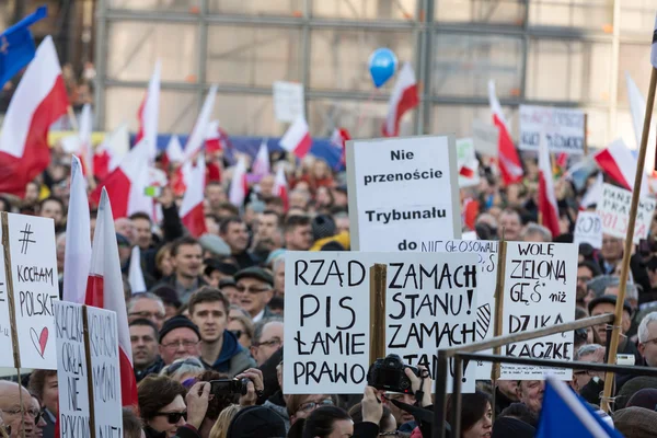 Cracow, Main Square - The demonstration of the Committee of the Protection of Democracy / KOD/ — стокове фото