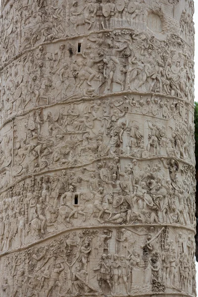 Coluna de Tajan. Coluna triunfal romana em Roma, Itália , — Fotografia de Stock