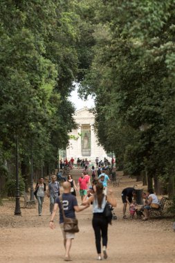 Villa Borghese Gardens Park yürüyüş güzergahı. Roma, İtalya