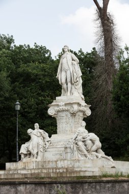 Goethe heykel, Villa Borghese, Rome, İtalya