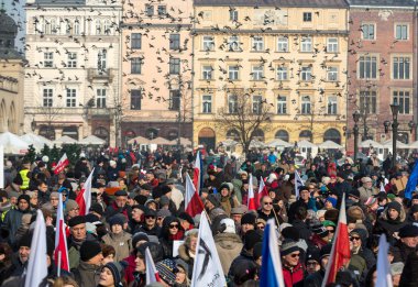 Internet üzerinde gözetim 