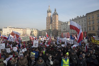 Internet üzerinde gözetim 