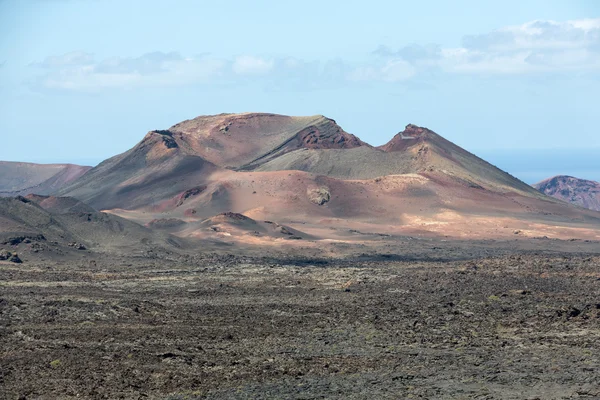 Timanfaya nationalpark i lanzarote, Kanarieöarna, Spanien — Stockfoto