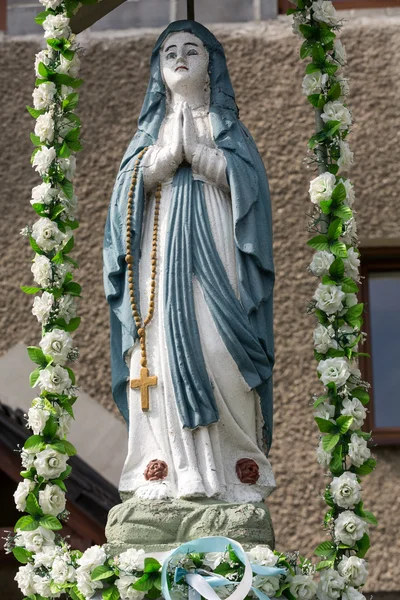 Old Wayside shrine in Mucharz near Cracow — Stock Photo, Image