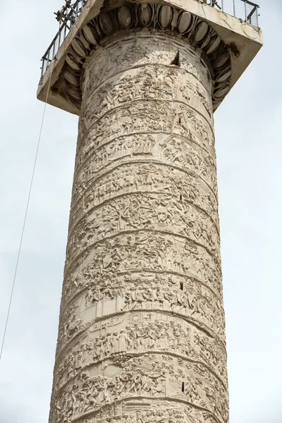 Column of Tajan . Roman triumphal column in Rome, Italy, — Stock Photo, Image