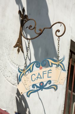Café Paris Montmartre semtinde tabela.