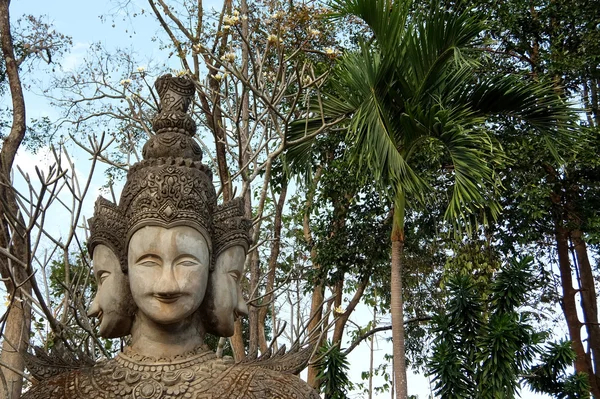 Parc du Bouddha Sala Kaeo Kou — Photo
