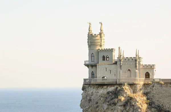 Beautiful Swallow's Nest Castle on the Rock, Crimea, Ukraine — Stock Photo, Image