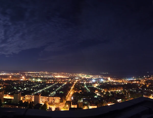 Paysage urbain la nuit — Photo