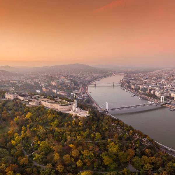 Vista Aérea Budapest Con Hermosa Salida Del Sol —  Fotos de Stock