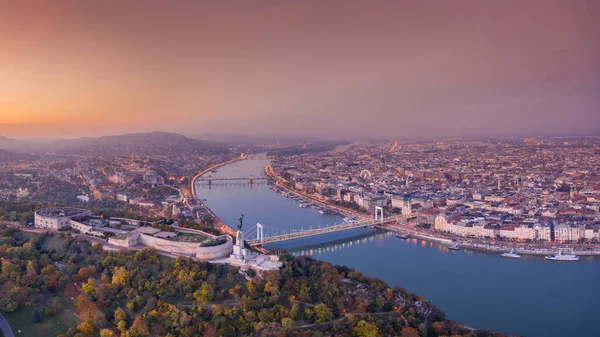 Vista Aérea Budapeste Com Belo Nascer Sol — Fotografia de Stock