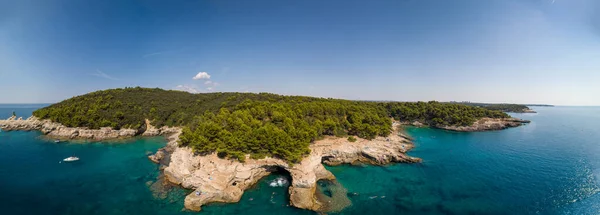 Veduta Aerea Della Spiaggia Rocciosa Vicino Pola Croazia — Foto Stock