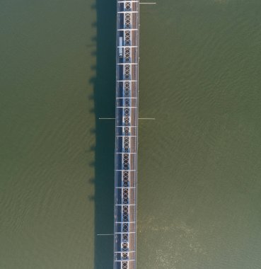 Macaristan 'daki Baja Köprüsü Tuna Nehri üzerinde