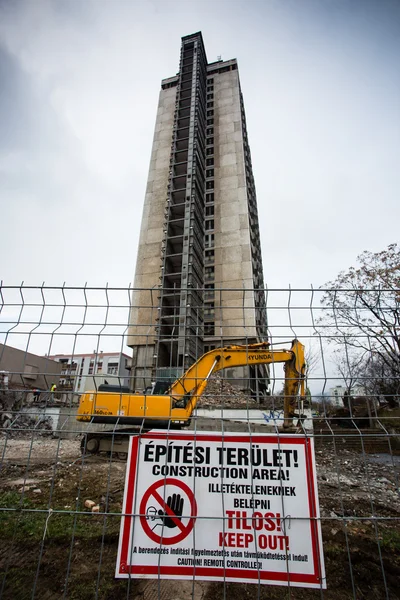 Demolir o edifício de 25 andares — Fotografia de Stock