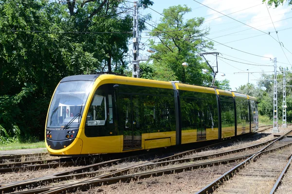 Yellow tram - Budapest — Stock Photo, Image