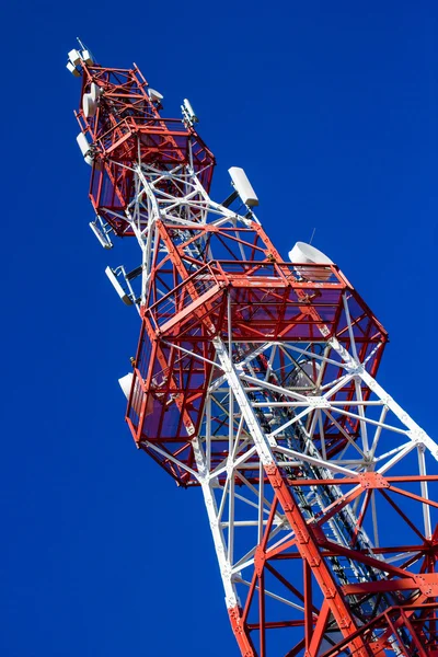 Antenn tornet kommunikation — Stockfoto