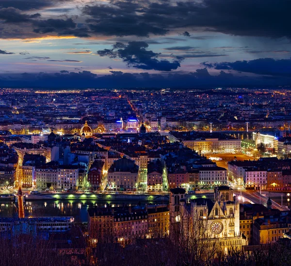 Miasta w Lyonie w nocy — Zdjęcie stockowe