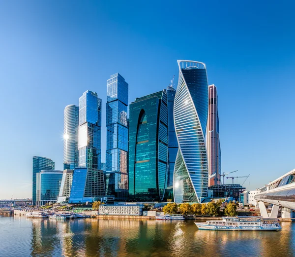 Moskau City - Blick auf Wolkenkratzer Moscow International Business Center. — Stockfoto