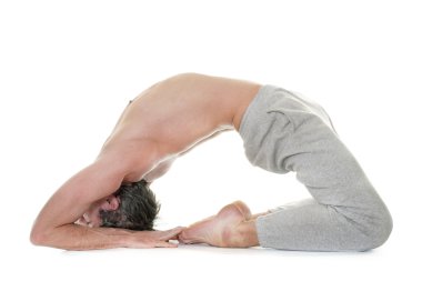 Yoga yapan adam
