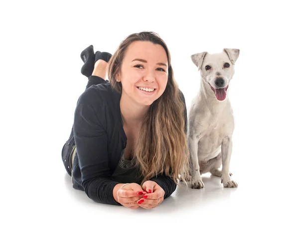 Jack Russel Terrier Mulher Frente Fundo Branco — Fotografia de Stock