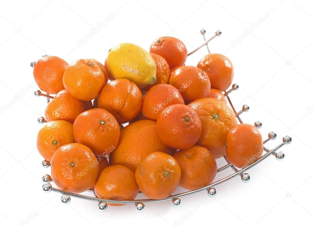 citrus fruit in fruit bowl