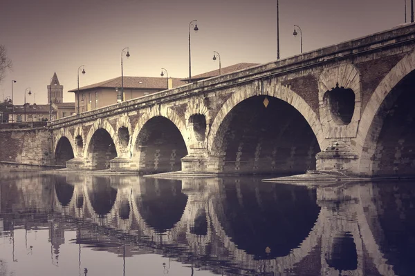 Puente en Toulouse — Foto de Stock