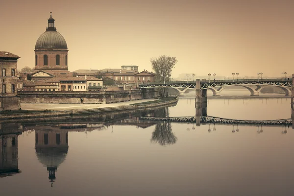 Paisaje urbano de Toulouse — Foto de Stock