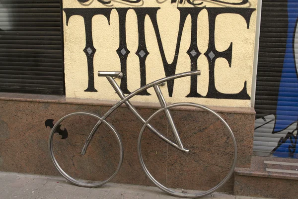 Vélo rétro gris — Photo