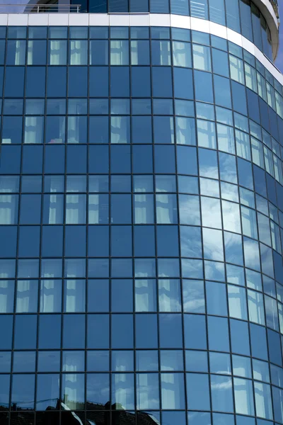 Edificio de vidrio moderno — Foto de Stock