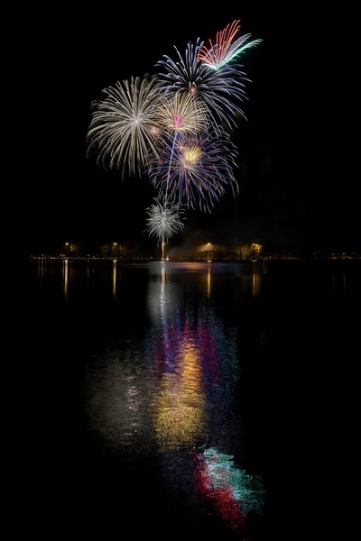 Feuerwerk am See Стокова Картинка