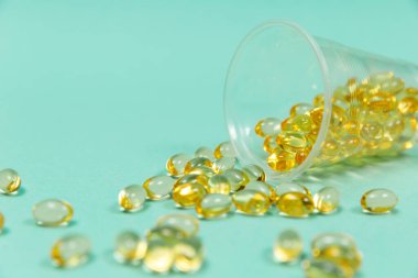 Morina ciğeri yağı Omega 3 jel kapsülleri