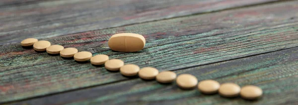 Beige Pill Wooden Background Copy Space Global Healthcare Concept Pharmaceutical — Stock Photo, Image