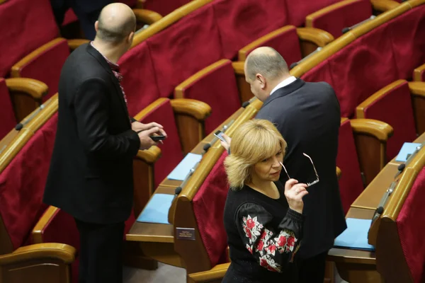 Парламент України відновив роботу з нової структури 27 листопада 2014 — стокове фото