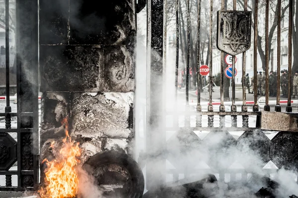 Burning tires — Stock Photo, Image