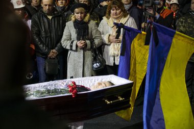 Ukrayna'da Hükümet protesto 