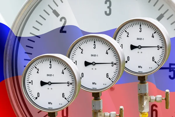 Wellhead Pressure Gauge on flag Russia — Stock Photo, Image