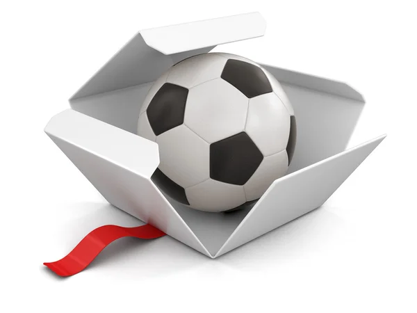 Paquete abierto con balón de fútbol. Imagen con ruta de recorte —  Fotos de Stock