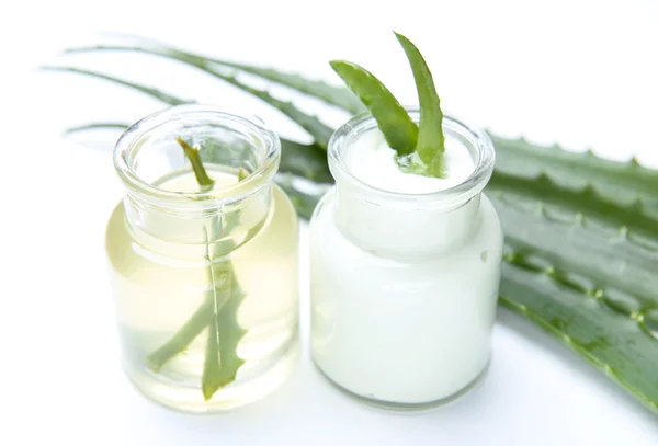 Natural aloe vera for skin care and health — Stock Photo, Image
