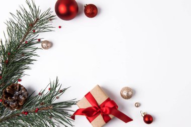 Hediyeler ve dekorasyonlarla güzel bir Noel arkaplanı