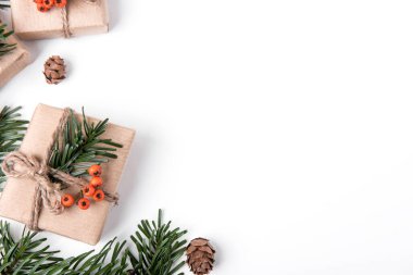 Hediyeler ve dekorasyonlarla güzel bir Noel arkaplanı