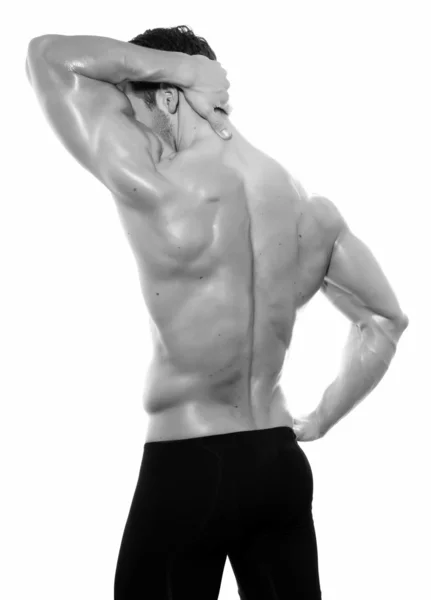 Body builder giovane in forma con corpo perfetto in forma — Foto Stock