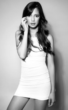 uzun saçlı güzel Asyalı kadın