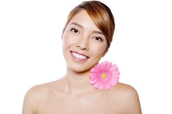 Retrato de hermosa joven mujer asiática con la piel clara —  Fotos de Stock