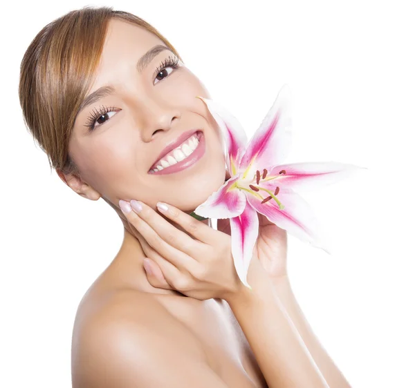 Portrait of beautiful young asian woman with clear skin — Stock Photo, Image