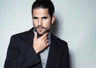 yakışıklı genç takım