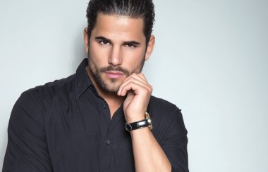 yakışıklı genç takım