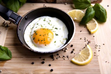 taze yapılmış, lezzetli yemek yumurta