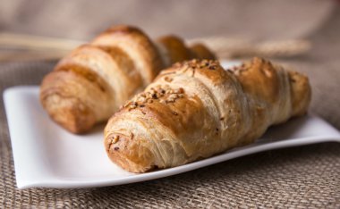 lezzetli taze kruvasanlar