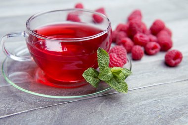 Taze demlenmiş çay